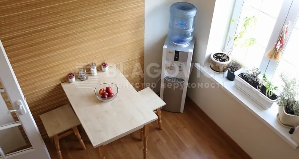 Жити у серці Києва. Скільки коштують квартири на Хрещатику: ціни та фото